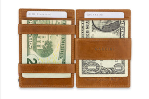 Garzini Essenziale Magic AirTag Wallet