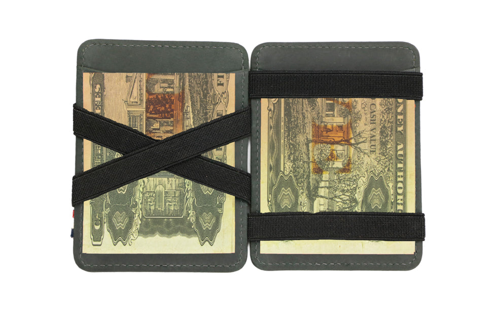 Magic Wallet - 8 Cards